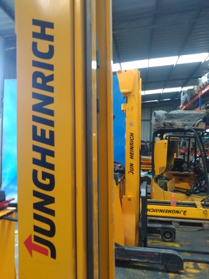 四川達(dá)州電動(dòng)叉車租賃 靈活高效的現(xiàn)代物流解決方案